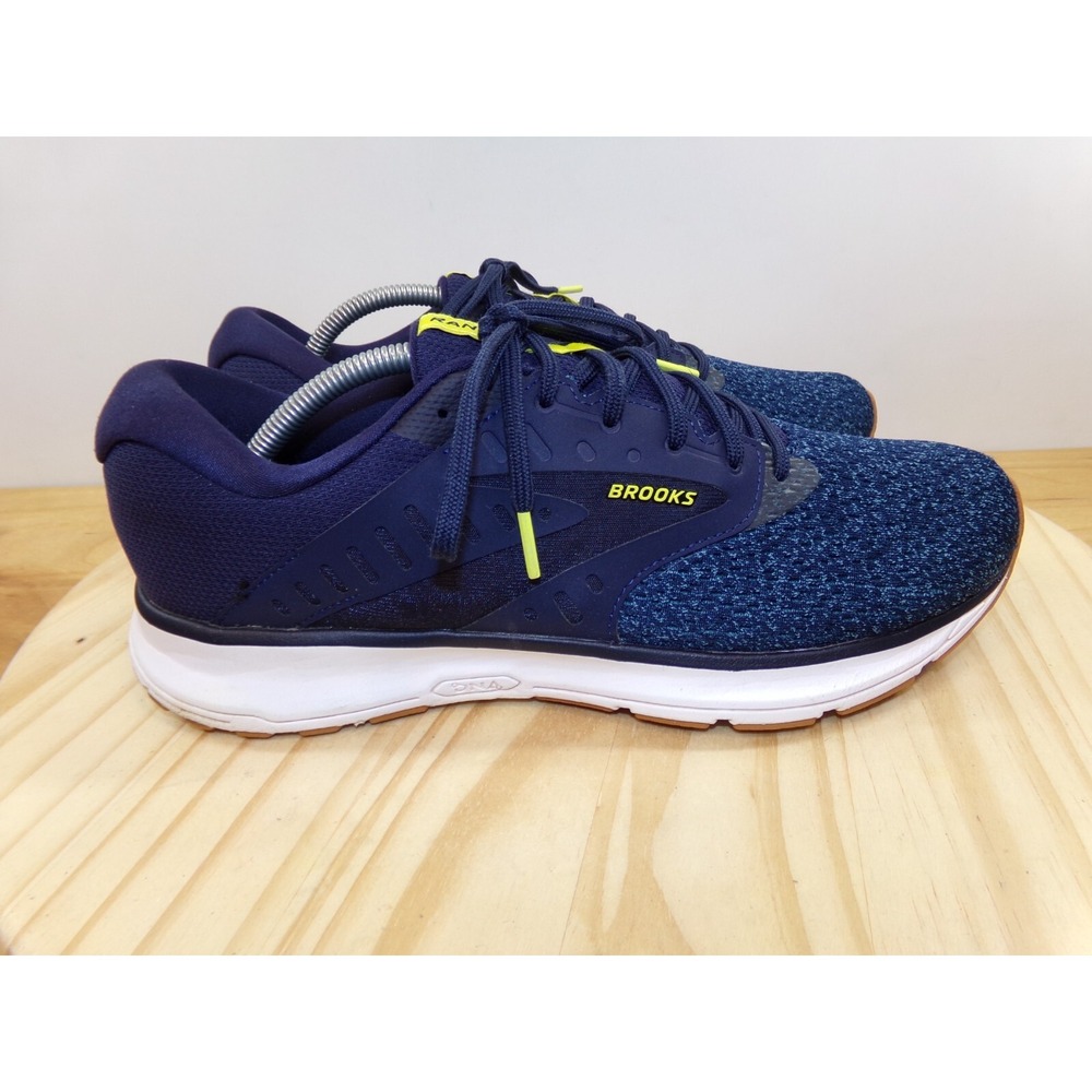 Brooks Men's Range Navy Blue/Yellow shoes! Size 11 Medium D! GUC!